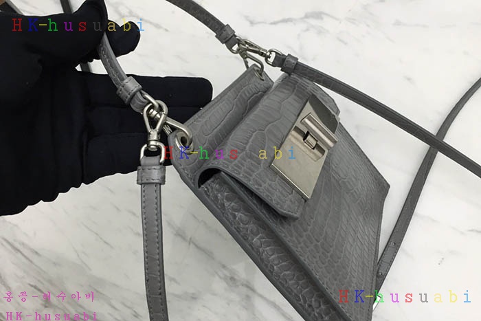 �ڹ̷��ޡ� ����� �̴� ũ�ν���  PR 1DH007-3-4