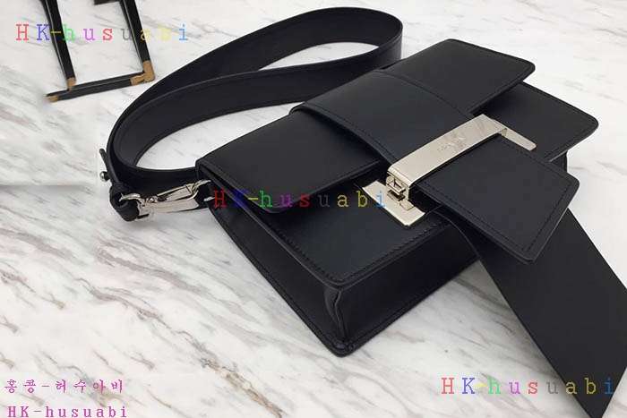 �ڹ̷��ޡ� ����� ��Ż ������ PR 1BD068
