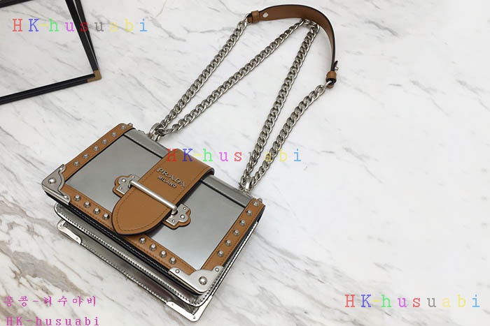 �ڹ̷��ޡ� ����� ī�̿��� PR 1BD045-2-4
