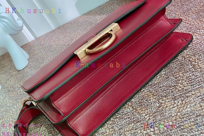 �ڹ̷��ޡ� �䷹���� Ŭ���� �÷��� P 21H321-2