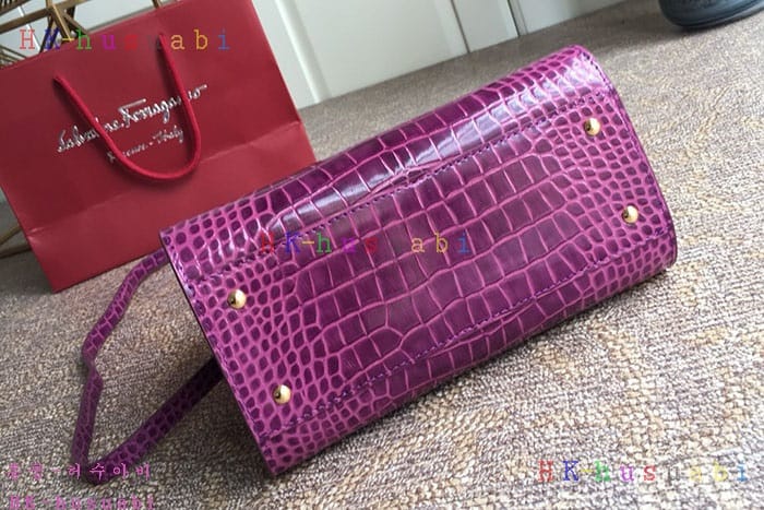 �ڹ̷��ޡ� �䷹���� THEA ��Ʈ��  P 21G596