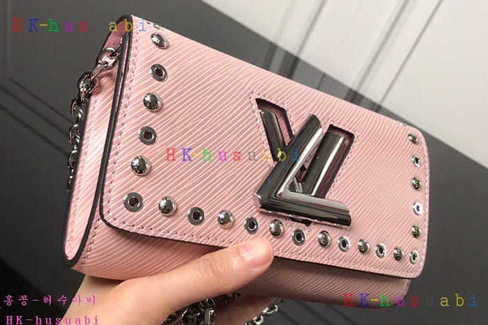 �ڹ̷��ޡ� ���̺��� Ʈ����Ʈ ü�� ������ M62307