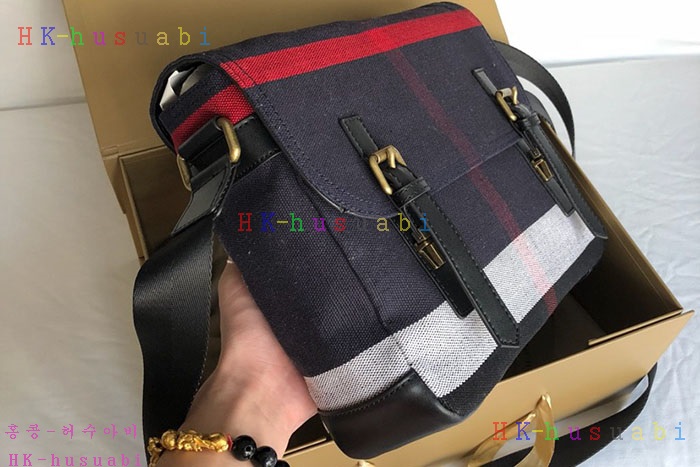 NEW ������ ��Ƽ�� ũ�ν��� BB 25662