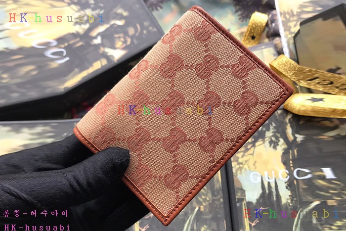 �ڹ̷��ޡ� ���� LA������ ��ġ ������ GU 547789