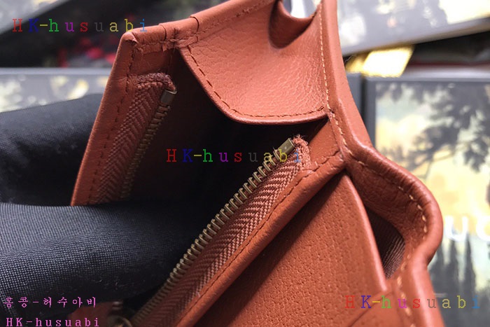 �ڹ̷��ޡ� ���� LA������ ��ġ ������ GU 547789