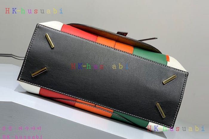 �ڹ̷��ޡ� �ο��� ����Ʈ ���ڵ�� LW 889560