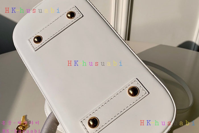 �ڹ̷��ޡ�2019SS ���̺��� �˸� BB  M52885