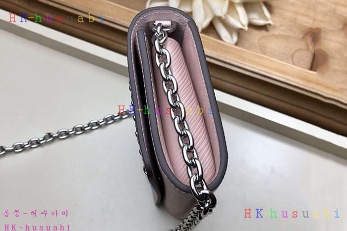 �ڹ̷��ޡڷ��̺��� Ʈ����Ʈ ü�ο��� M63320-2
