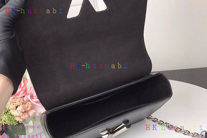 �ڹ̷��ޡ� ���̺��� Ʈ����Ʈ�� LV M50282