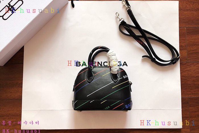 �ڹ̷��ޡ� �߷��þư� ���� ž�ڵ�� BL 168200