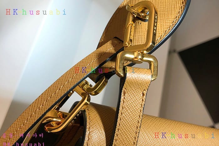 �ڹ̷��ޡ� ����� �ú��� ���� ����� P 1BD165-6