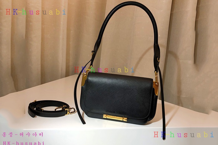 �ڹ̷��ޡ� ����� �ú��� ���� ����� P 1BD165-7