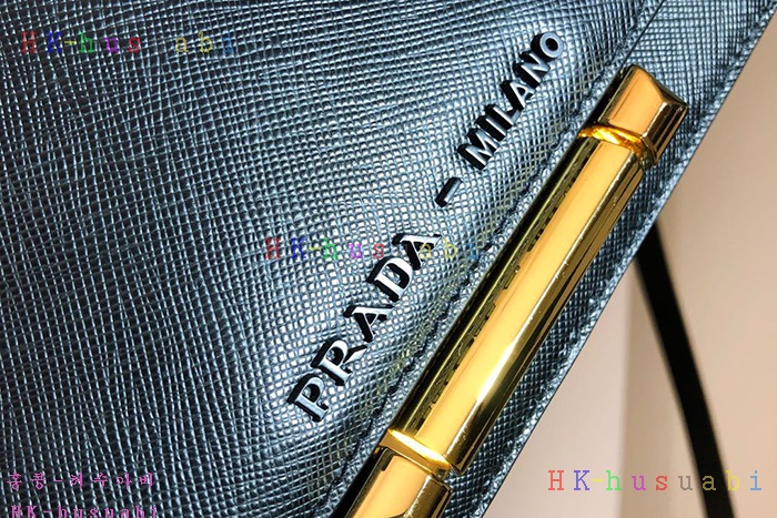 �ڹ̷��ޡ� ����� �ú��� ���� ����� P 1BD165-7