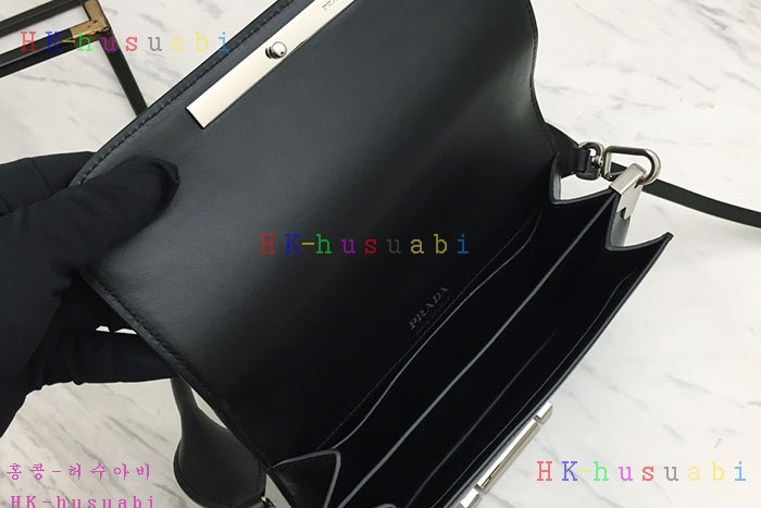 �ڹ̷��ޡ� ����� �ú��� ���� ����� P 1BD165-12