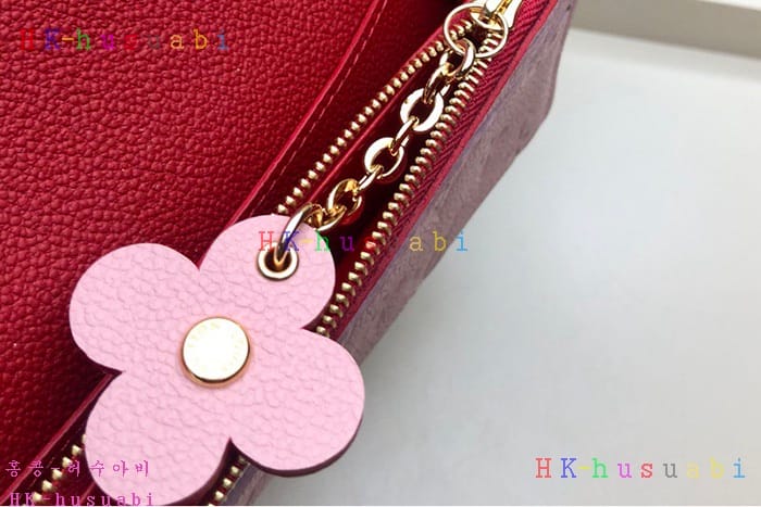�ڹ̷��ޡ� ���̺��� ���и� ���� M64162