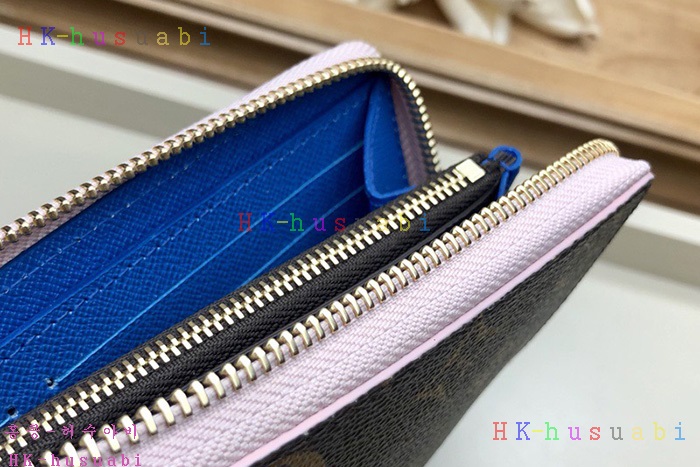 �ڹ̷��ޡ� ���̺��� Ŭ������ ������ M63896