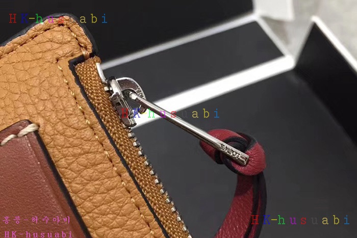 �ڹ̷��ޡ� �ο��� ī������ �Ż� LW 3620