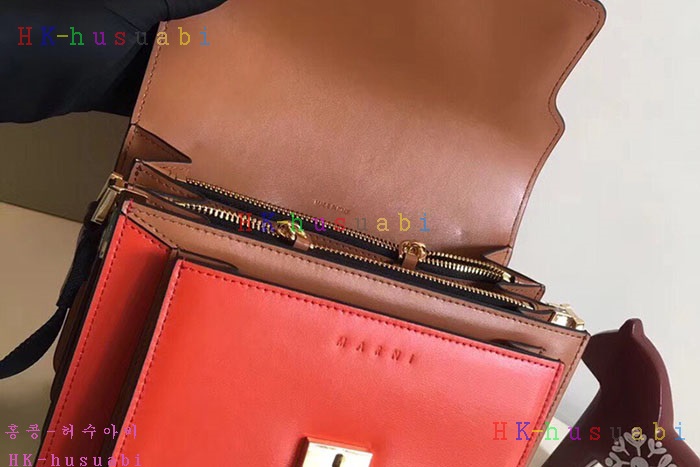 �ڹ̷��ޡ� ������ Ʈ��ũ  M 210079