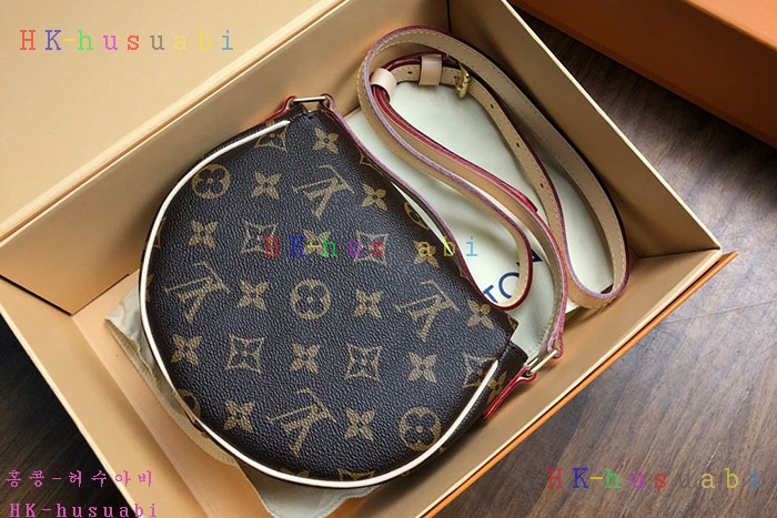 �ڹ̷��ޡ� ���̺��� �ƹ��� ũ�ν���  LV M51179