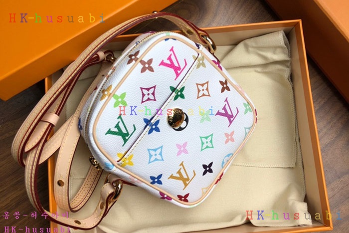 �ڹ̷��ޡڷ��̺��� ��Ƽ ����Ʈ ũ�ν��� LV M40055