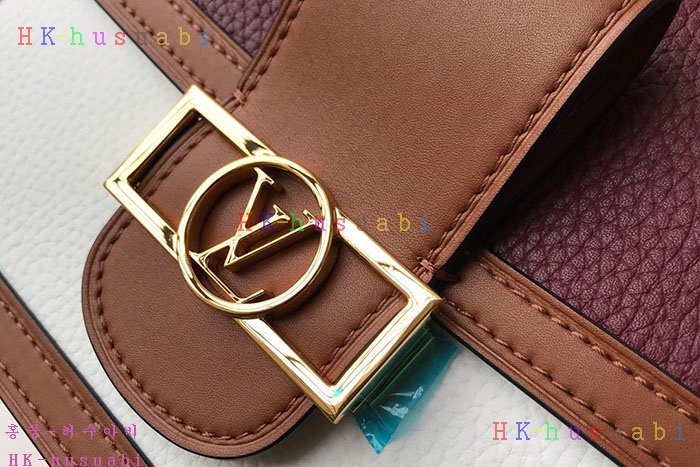 �ڹ̷��ޡ� 2019SS ���̺��� ���� LV M53868