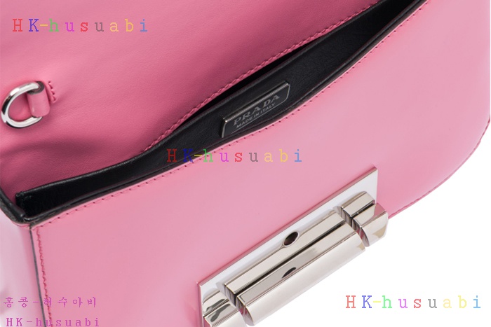 �ڹ̷��ޡ� ����� �ú��� ���׹� P 1BD170-3