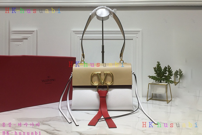 �ڹ̷��ޡ� �߷�Ƽ�� �긵 ũ�ν��ٵ�� V 74419