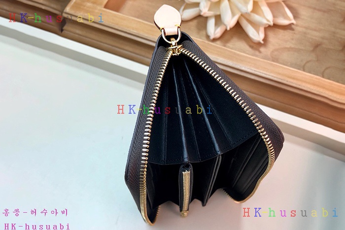 �ڹ̷��ޡ� ���̺��� ���� ���� M60017