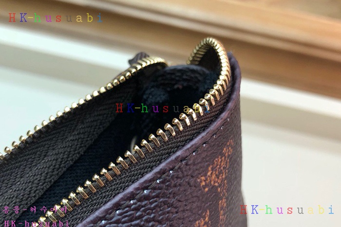 �ڹ̷��ޡ� ���̺��� ����ũ�� ����Ʈ M67579