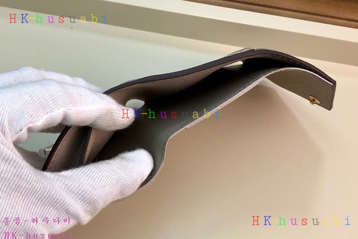 �ڹ̷��ޡ� ���̺��� ���� ����  M67640