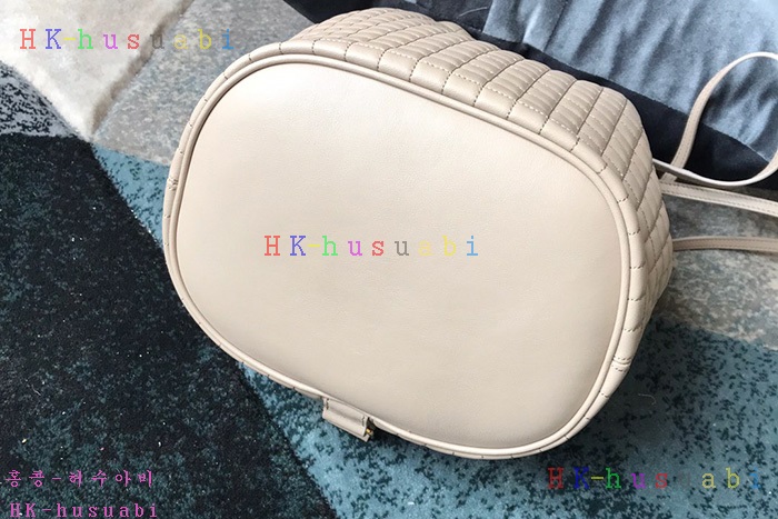 �ڹ̷��ޡ� ������ C�� ��Ŷ�� SL 188373