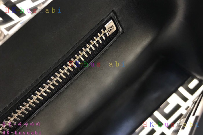 �ڹ̷��ޡ� ��� ��ī�ι� PU  FD32550-4