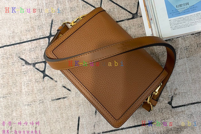 �ڹ̷��ޡ� ���̺��� �̴� ���� M53805