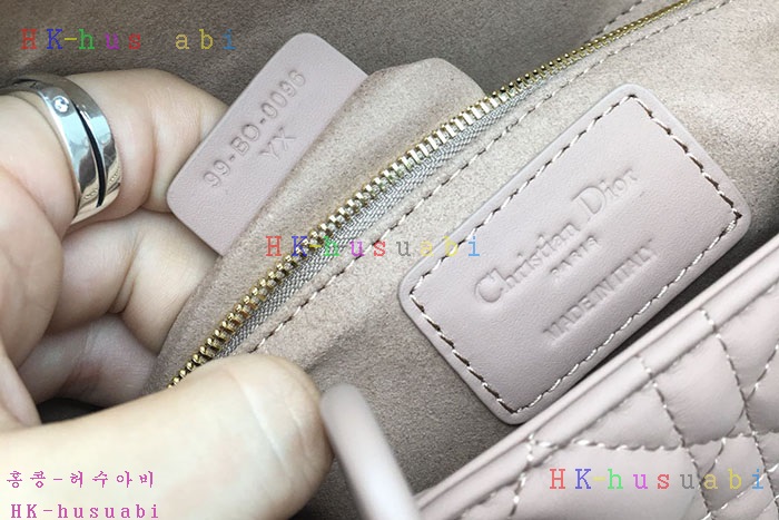 �ڹ̷��ޡ� ��� ���̵�� DR 18823