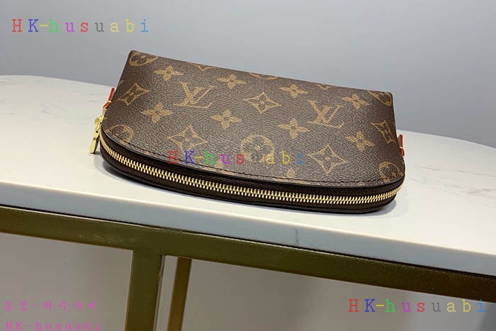 NEW ���̺��� �ڽ���ƽ �Ŀ�ġ M47515