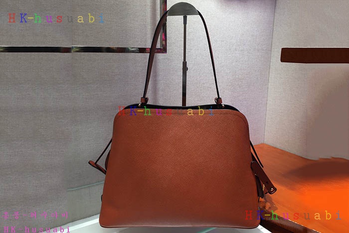 �ڹ̷��ޡ� ����� ���ҳ��� �ڵ�� P 1BA249-4