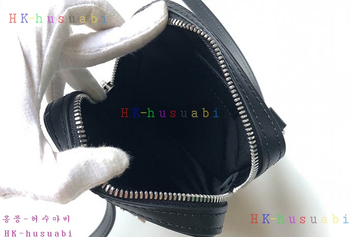 �ڹ̷��ޡڷ��̺��� �ٴ��� �޽��� M53975