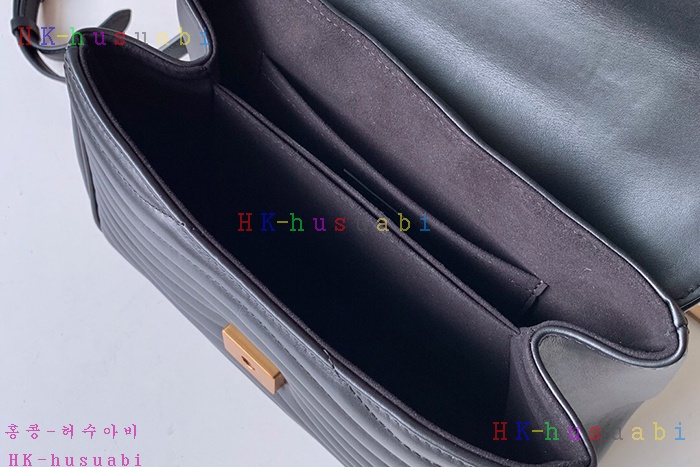 �ڹ̷��ޡڷ��̺��� �� ���̺� ž�ڵ�� M53931 (2�÷�)