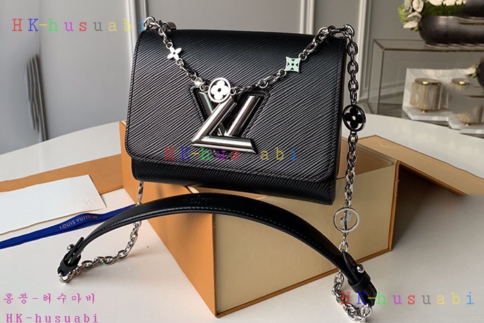 �ڹ̷��ޡ� ���̺��� Ʈ����Ʈ  M55411