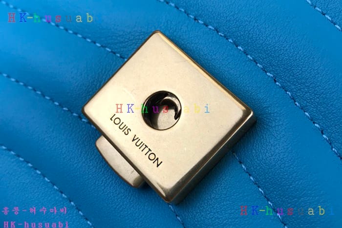 �ڹ̷��ޡ� ���̺��� �����̺� ü�ι� M51946