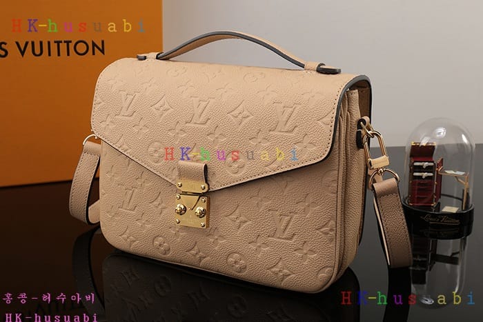 �ڹ̷��ޡ� ���̺���  ����Ʈ ��Ƽ�� M44881