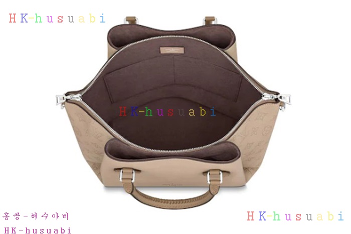 �ڹ̷��ޡ� ���̺��� �Ͽ�޾� ũ�ν��ٵ� ��Ʈ�� LV M55031