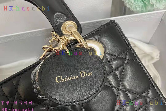 �ڹ̷��ޡڵ�� ���̵�� M0538