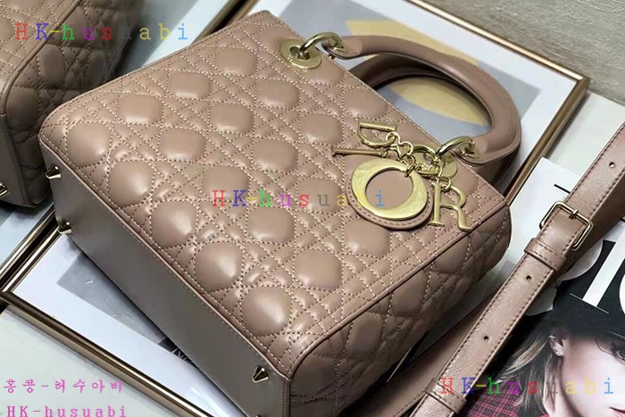 �ڹ̷��ޡڵ�� ���̵� �̵�� �� M0565