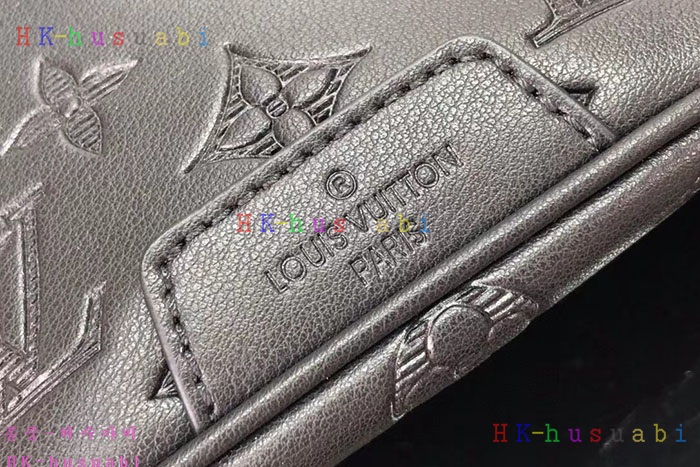 �ڹ̷��ޡڷ��̺��� ��Ŀ���� ���� M46036