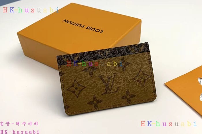 �ڹ̷��ޡڷ��̺��� ī�� Ȧ�� M69161