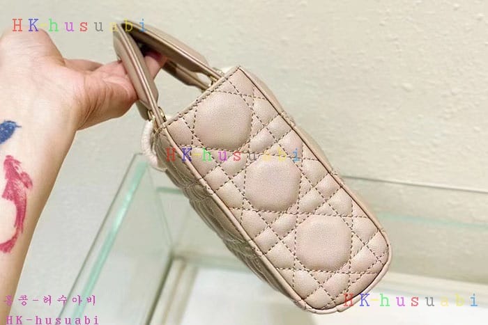 �ڹ̷��ޡڵ�� ���̵� �� ���̹� M0540