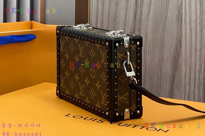 �ڹ̷��ޡڷ��̺��� Ŭ��ġ �ڽ� M20252