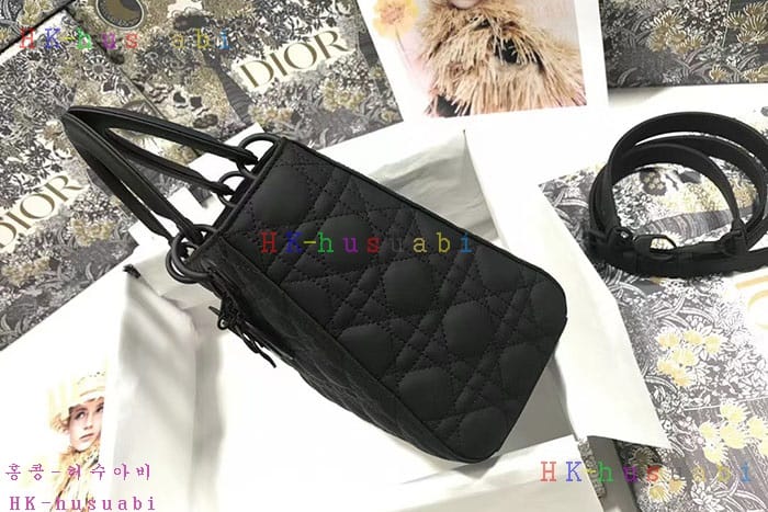 �ڹ̷��ޡڵ�� ���̵� �̵�� �� M0565