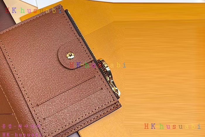 �ڹ̷��ޡڷ��̺��� ���� ���� M83605-2
